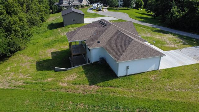 4000 S FELICITY LN, Columbia, MO 65203