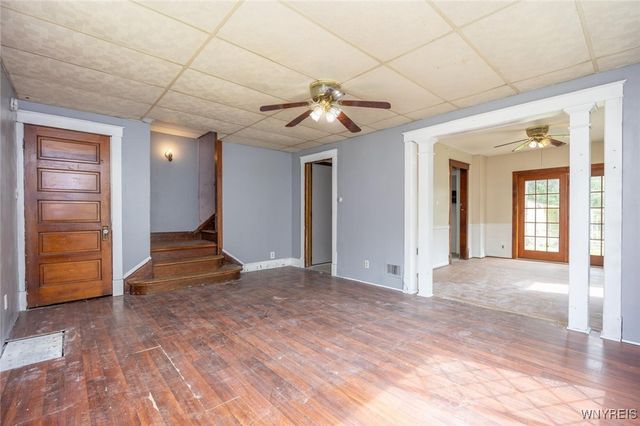 2215 South Avenue, Niagara Falls, NY 14305