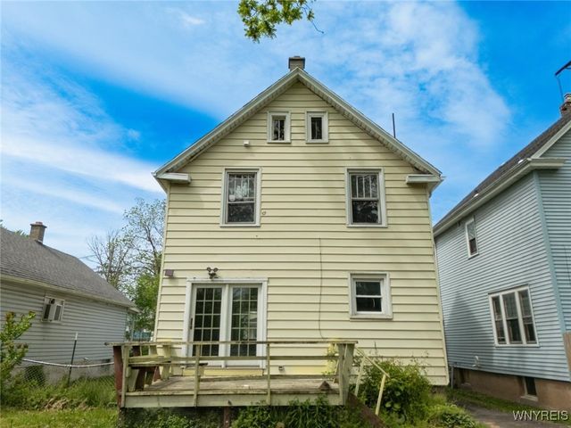 2215 South Avenue, Niagara Falls, NY 14305