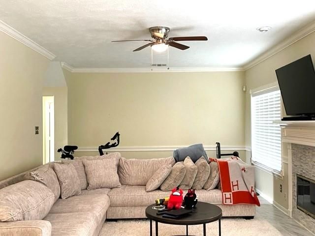 1422 Sweet Stone Court, Pasadena, TX 77586