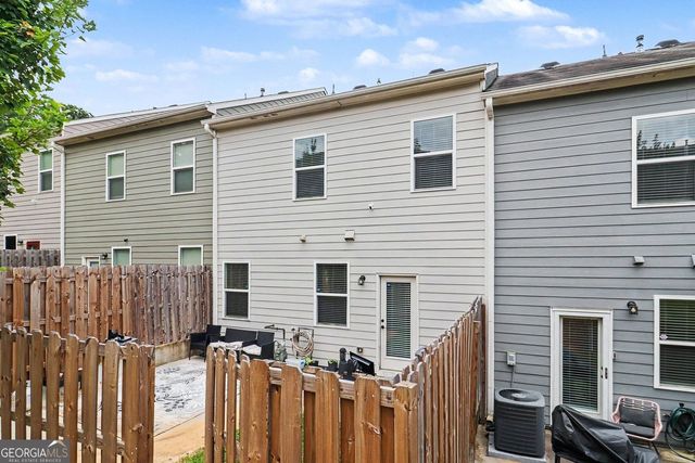 6131 Centennial Run, Atlanta, GA 30349