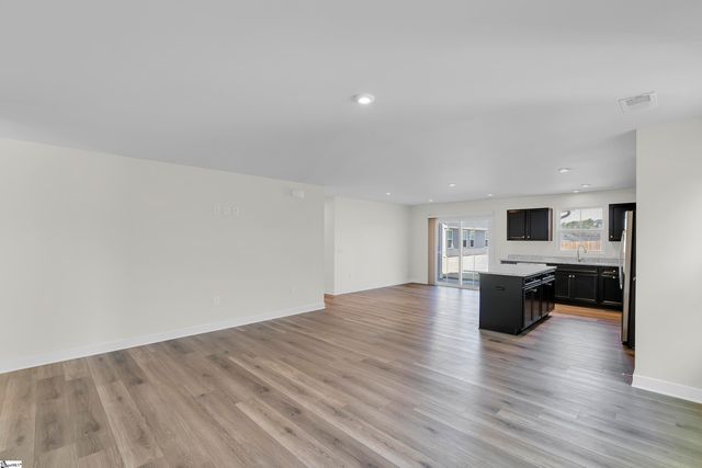 2090 Wexley Drive, Boiling Springs, SC 29316