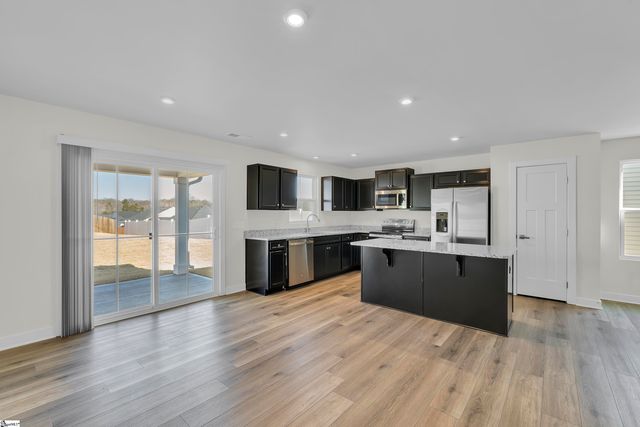 2090 Wexley Drive, Boiling Springs, SC 29316