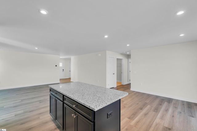 2090 Wexley Drive, Boiling Springs, SC 29316