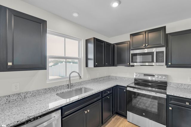 2090 Wexley Drive, Boiling Springs, SC 29316