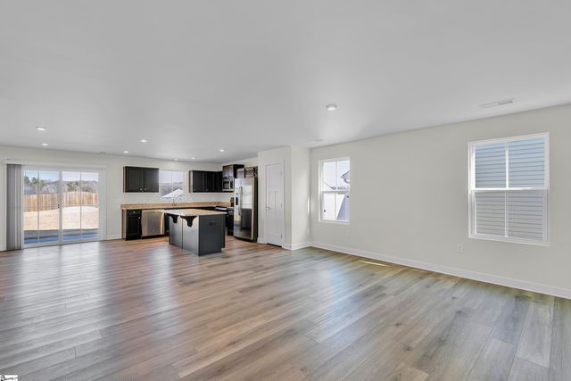 2090 Wexley Drive, Boiling Springs, SC 29316