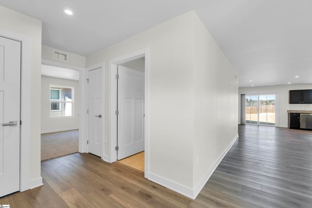 2090 Wexley Drive, Boiling Springs, SC 29316