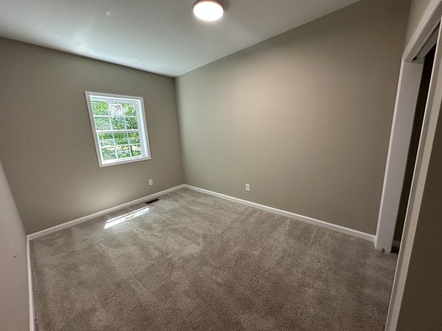 525 Oak St, Shelbyville, TN 37160