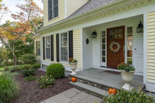455 White Birch Drive, Guilford, CT 06437