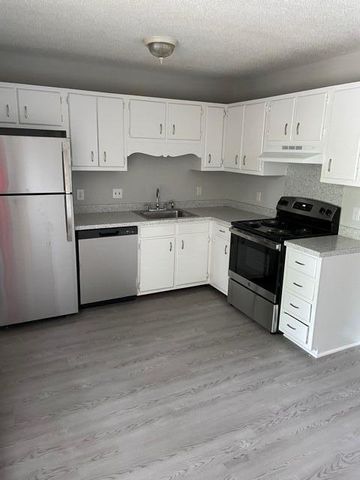 6 S Anderson Avenue Apt A, Charleston, SC 29412