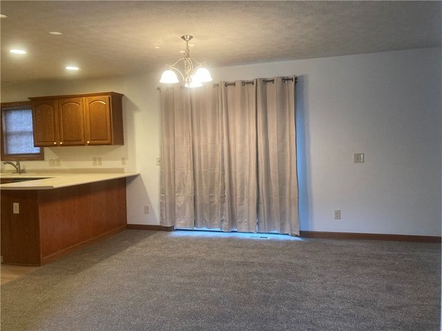 32 Intermediate Unit Drive, California, PA 15423