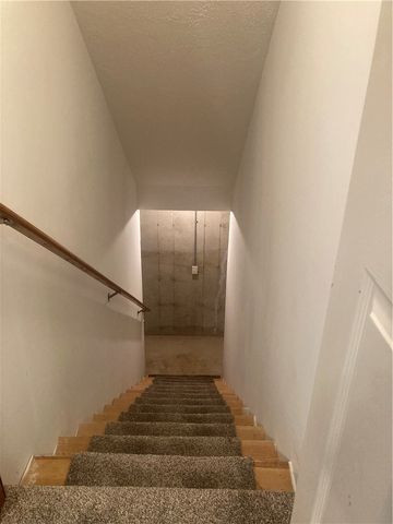 32 Intermediate Unit Drive, California, PA 15423