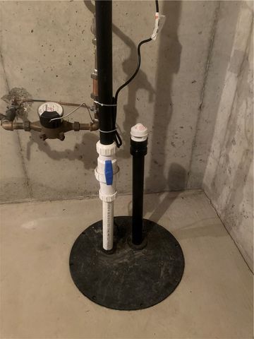 32 Intermediate Unit Drive, California, PA 15423