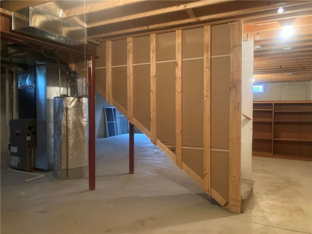 32 Intermediate Unit Drive, California, PA 15423