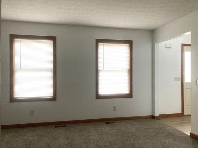 32 Intermediate Unit Drive, California, PA 15423