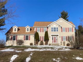 32 Intermediate Unit Drive, California, PA 15423