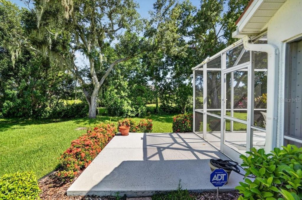 Image 12 of property listing at 7165 MELROSE PLACE, Bradenton, FL 34203
