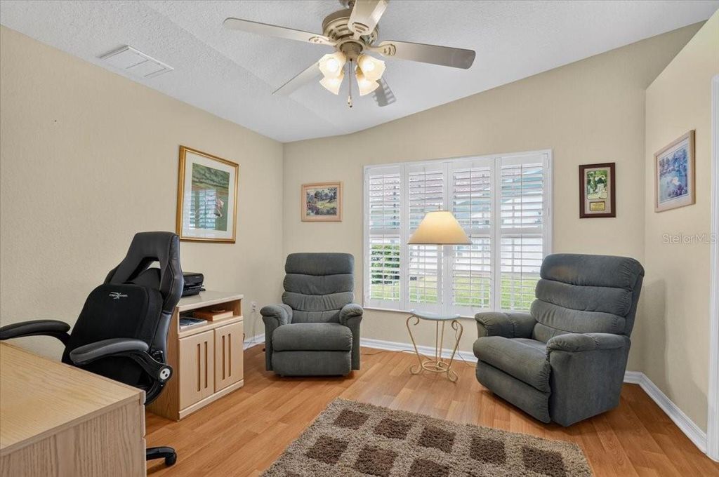 Image 14 of property listing at 7165 MELROSE PLACE, Bradenton, FL 34203