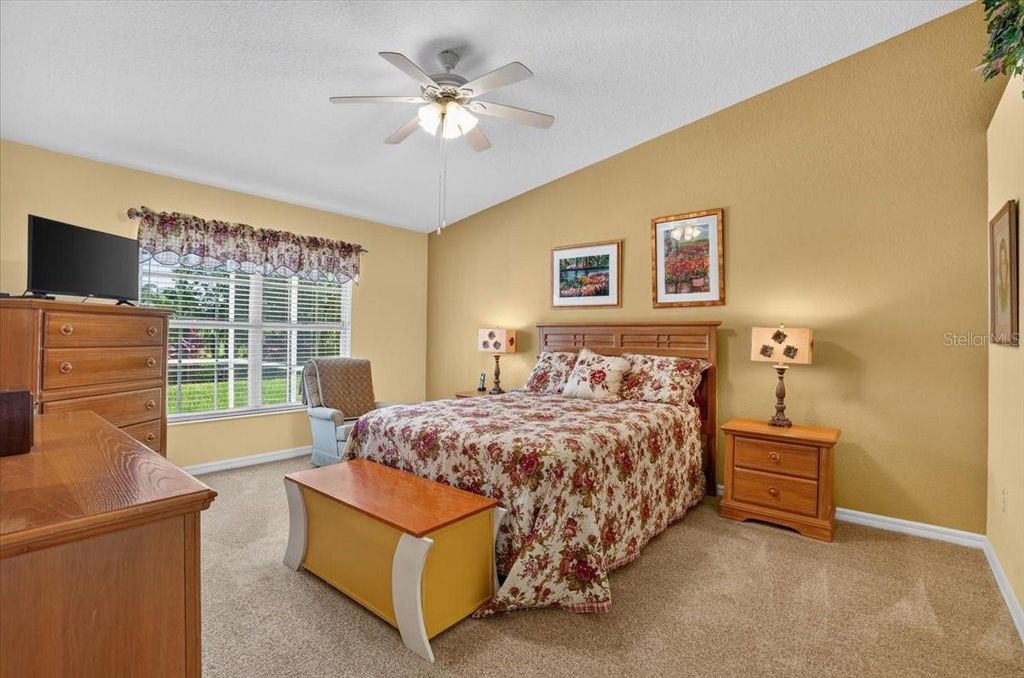 Image 30 of property listing at 7165 MELROSE PLACE, Bradenton, FL 34203
