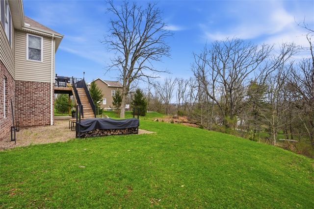 9330 Peebles Rd, Mccandless, PA 15101