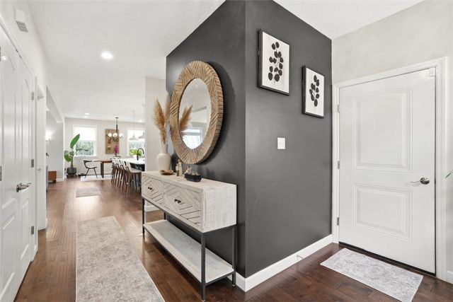 9330 Peebles Rd, Mccandless, PA 15101