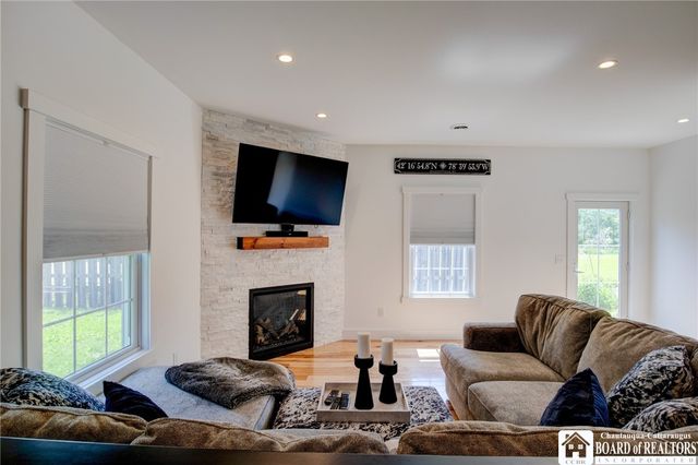 20 Glen Burn, Ellicottville, NY 14731