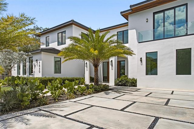 9840 SW 73rd Court, Pinecrest, FL 33156
