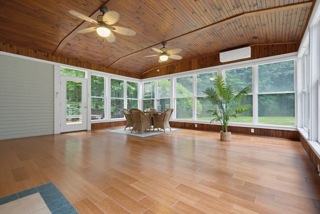 27 Great Pond Dr, Boxford, MA 01921
