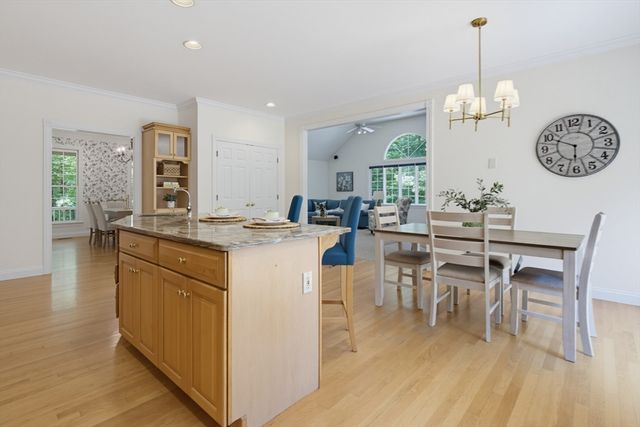 27 Great Pond Dr, Boxford, MA 01921