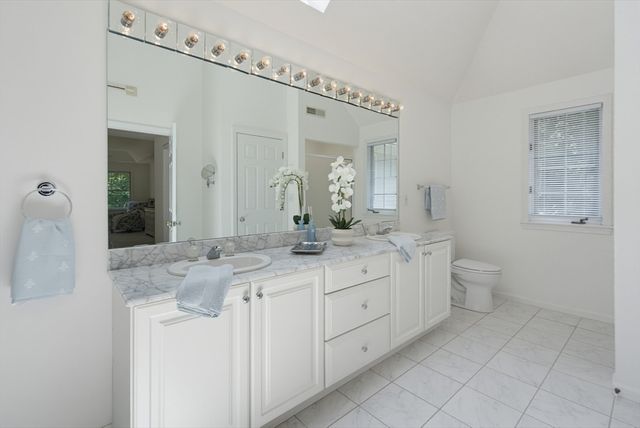 27 Great Pond Dr, Boxford, MA 01921