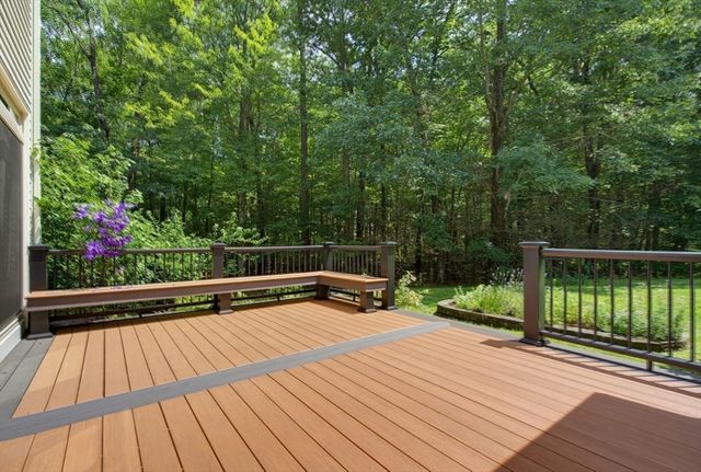 27 Great Pond Dr, Boxford, MA 01921