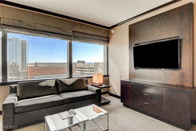 2600 West Harmon Avenue 9015, Las Vegas, NV 89158