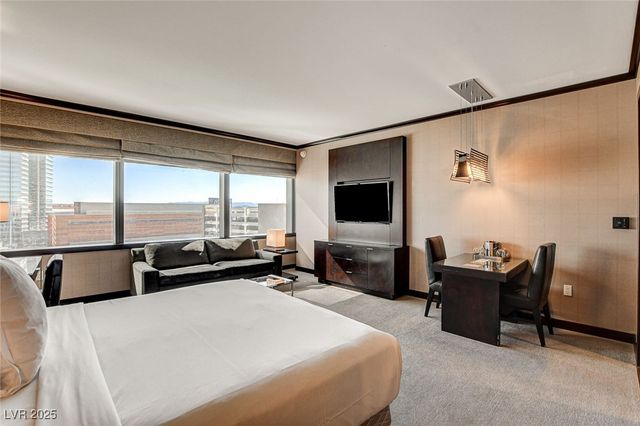 2600 West Harmon Avenue 9015, Las Vegas, NV 89158