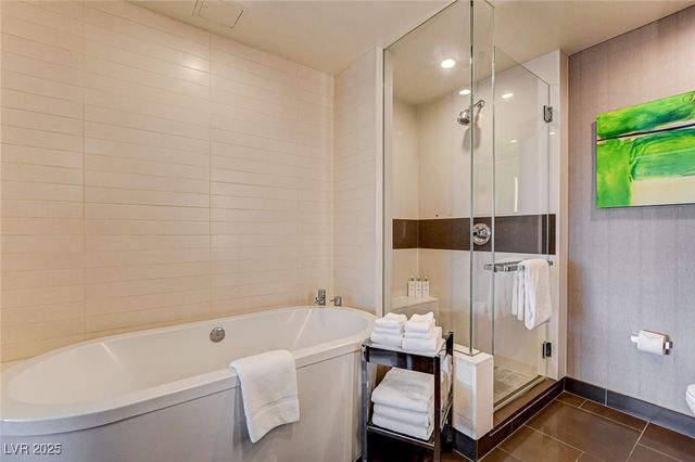 2600 West Harmon Avenue 9015, Las Vegas, NV 89158