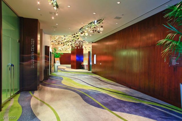 2600 West Harmon Avenue 9015, Las Vegas, NV 89158