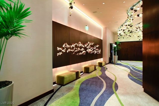 2600 West Harmon Avenue 9015, Las Vegas, NV 89158