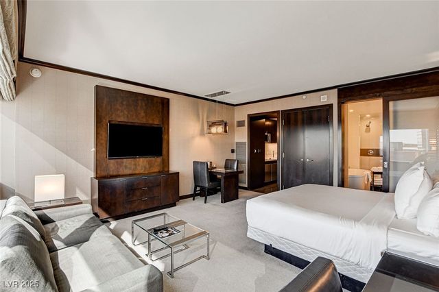 2600 West Harmon Avenue 9015, Las Vegas, NV 89158