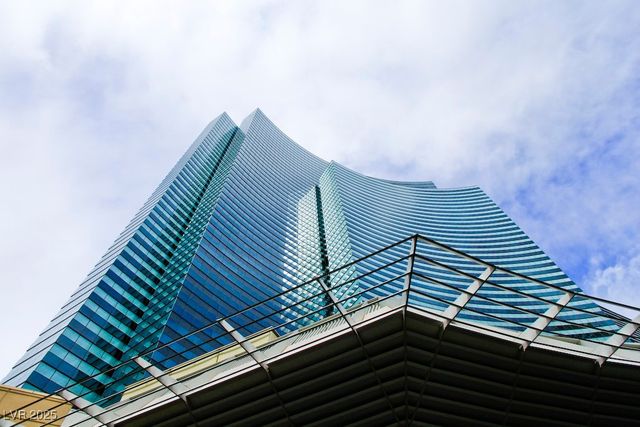 2600 West Harmon Avenue 9015, Las Vegas, NV 89158