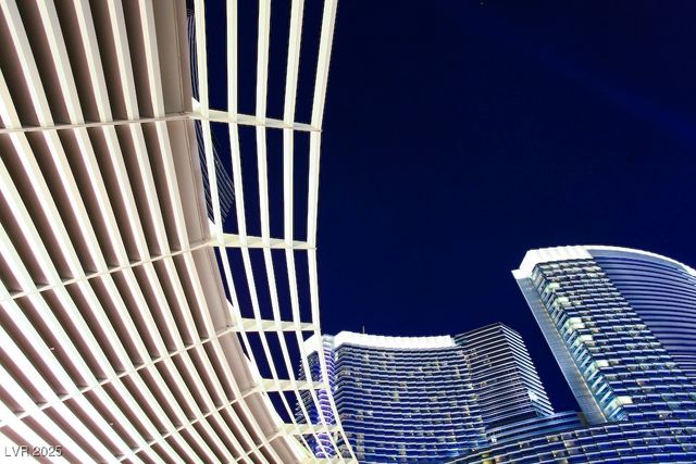 2600 West Harmon Avenue 9015, Las Vegas, NV 89158