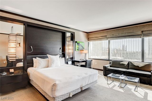 2600 West Harmon Avenue 9015, Las Vegas, NV 89158