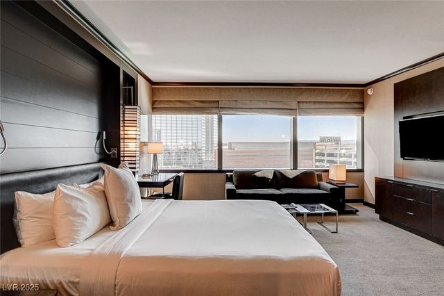 2600 West Harmon Avenue 9015, Las Vegas, NV 89158