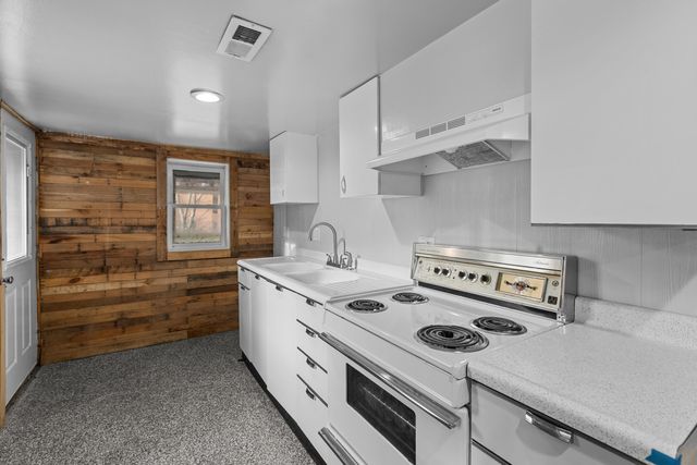 1494 Amster Grove Rd. Road, Winchester, KY 40391