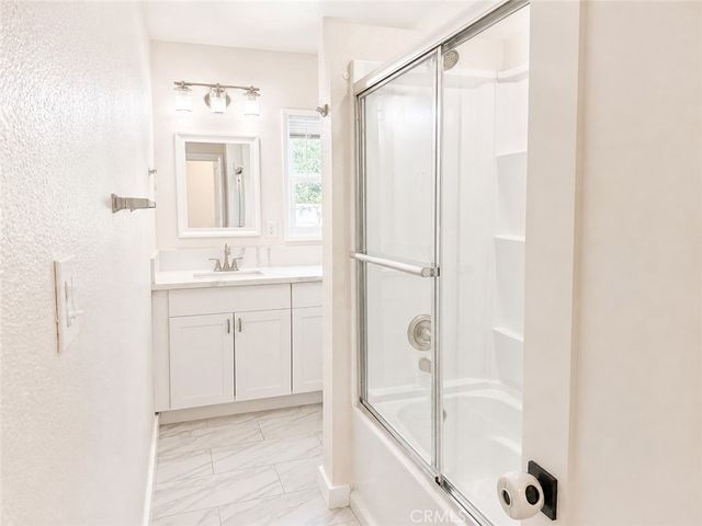 1260 N Grove Avenue, Upland, CA 91786