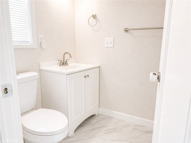 1260 N Grove Avenue, Upland, CA 91786