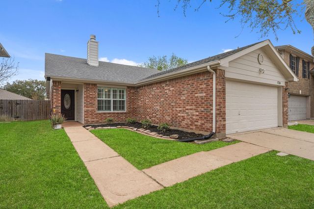 5726 Westminster Village Drive, Houston, TX 77084