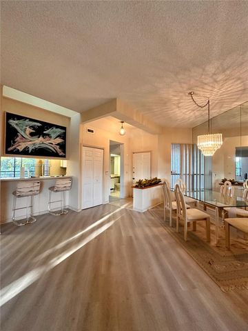 7472 La Paz Blvd 301, Boca Raton, FL 33433