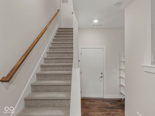 1533 Tannery Way, Indianapolis, IN 46202