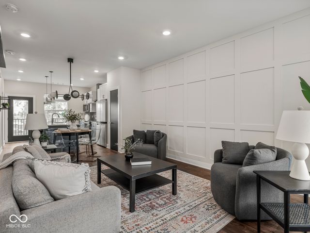 1533 Tannery Way, Indianapolis, IN 46202