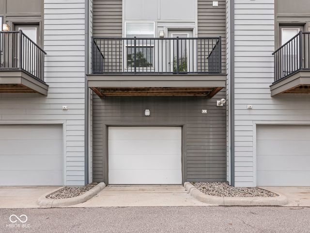 1533 Tannery Way, Indianapolis, IN 46202