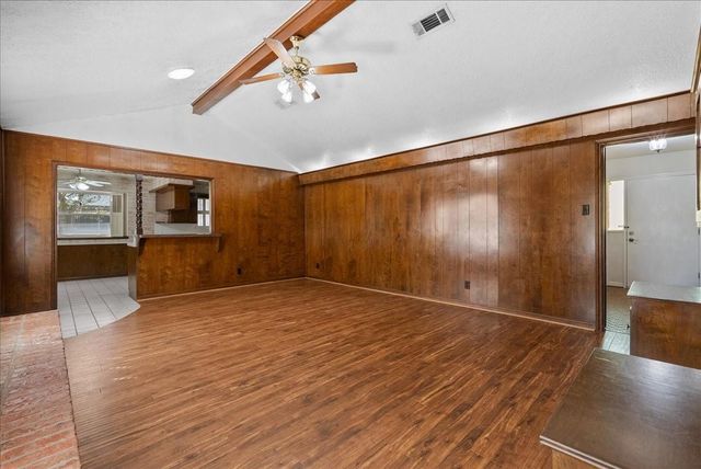 1526 Neptune Lane, Houston, TX 77062